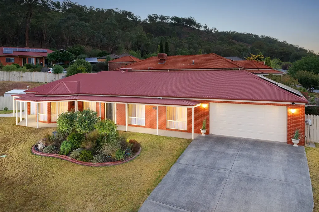 77 Barton Street, Wodonga, VIC 3690