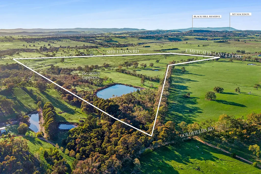 Metcalfe East 165 Acres with Scale, Water and Historic Charm