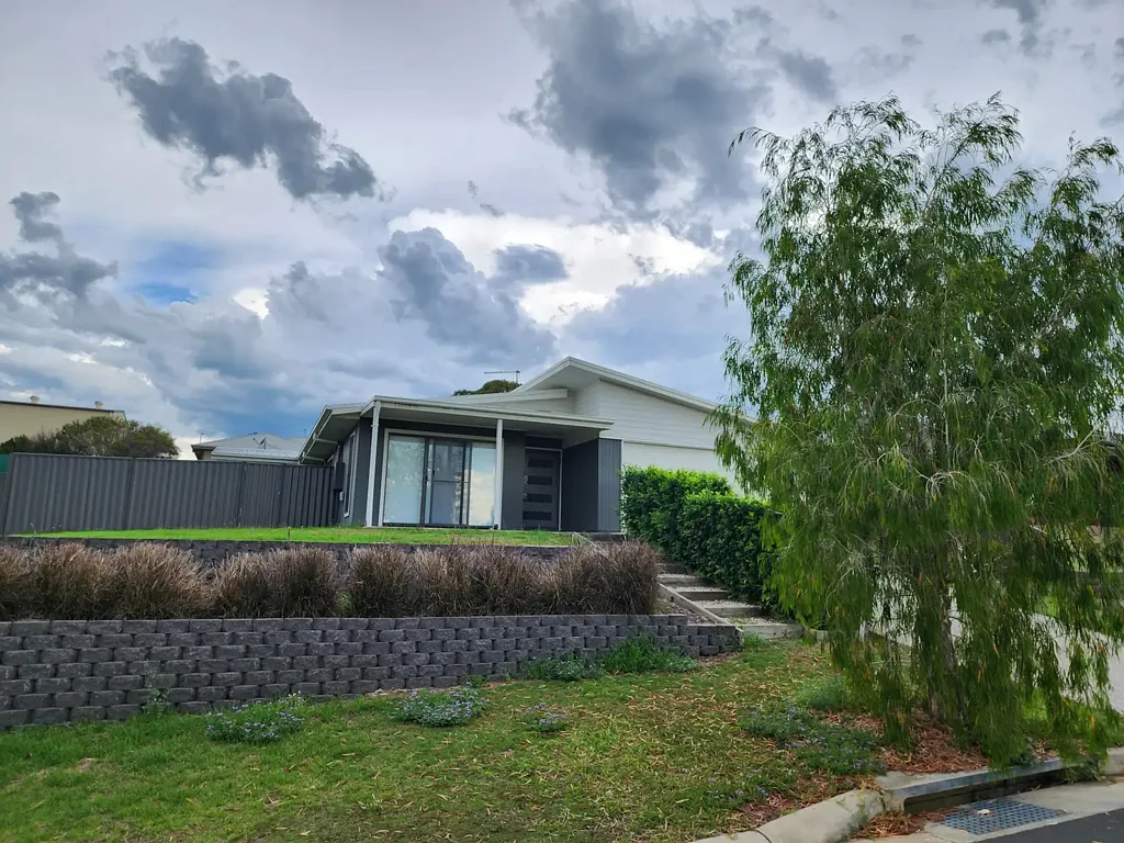 28 Pera Crescent, Warwick, QLD 4370