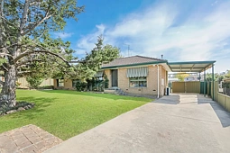 13 Lindisfarne Court, Thurgoona