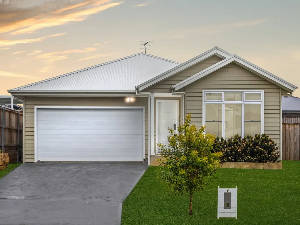 9 Perkins Street, Oakdale, NSW 2570