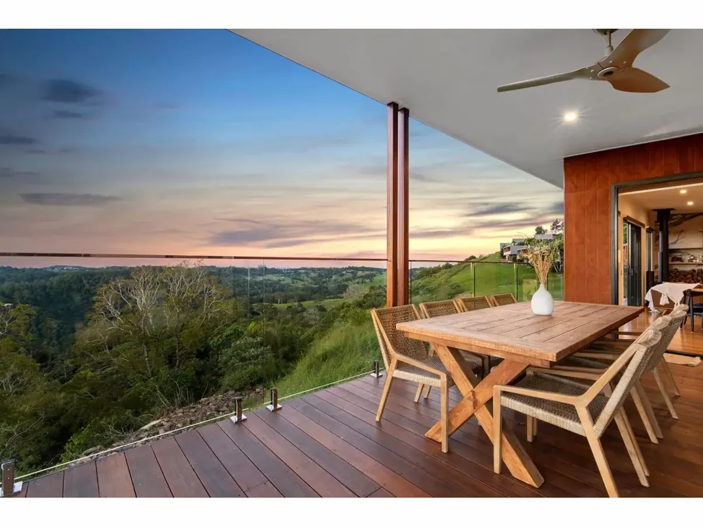 Booroobin 3chambre Luxury Cabin Retreat – Exclusive Hinterland Lifestyle & Investment