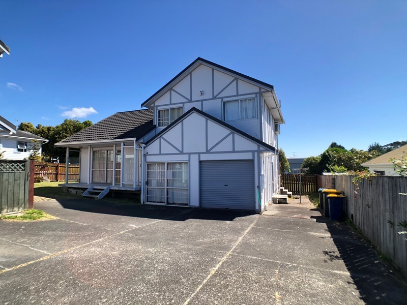 2/10 Centorian Drive, Windsor Park, Auckland - North Shore, 3 phòng ngủ, 2 phòng tắm