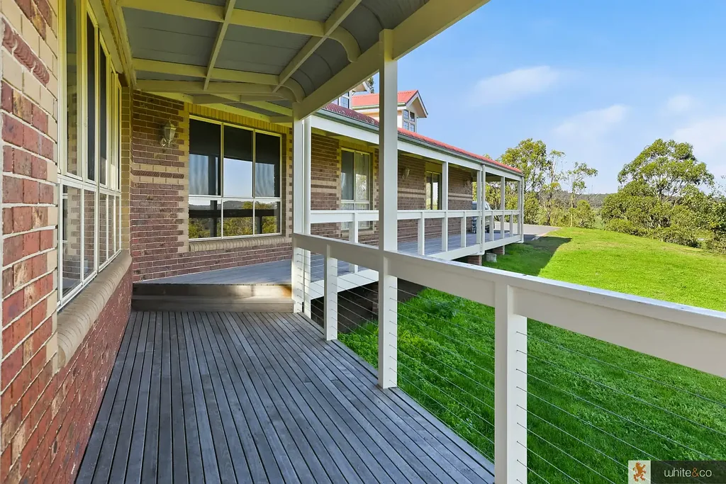 Upper Plenty 7 Bedroom When only the best will do !