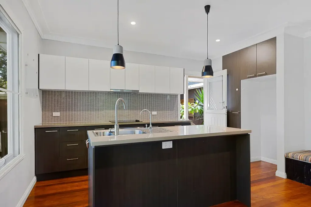 Spacious Family Home - With Granny Flat and Separate Retreat!