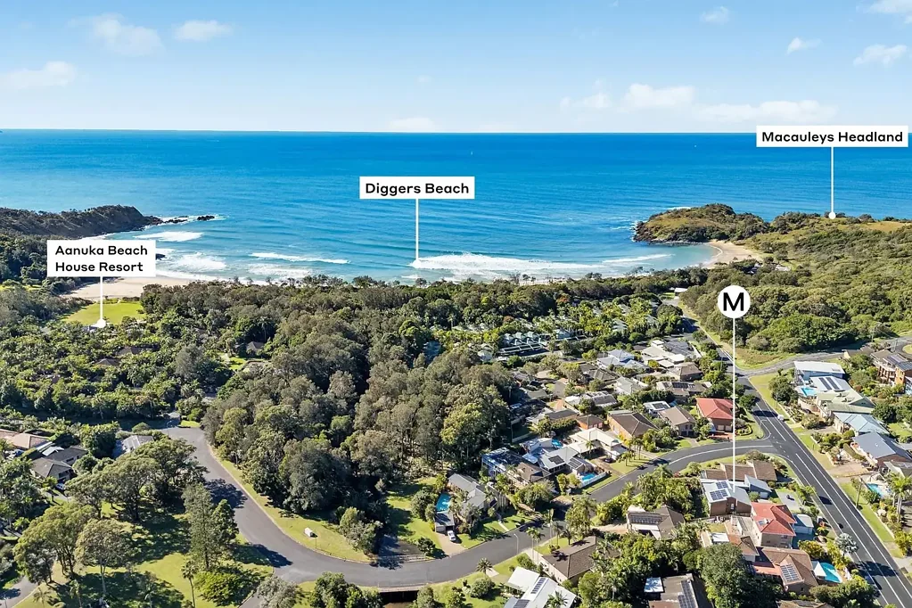Coffs Harbour 3침실 Modern Coastal Comfort with Entertaining Appeal