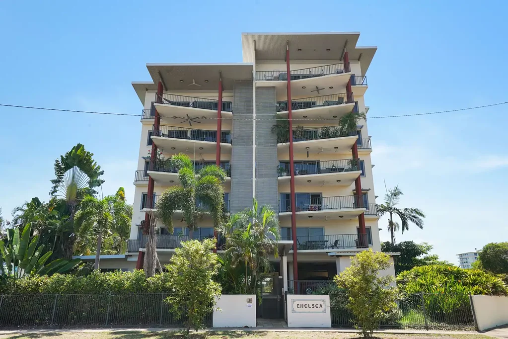 Convenient. Prime Location. Fully Furnished & Equipped.