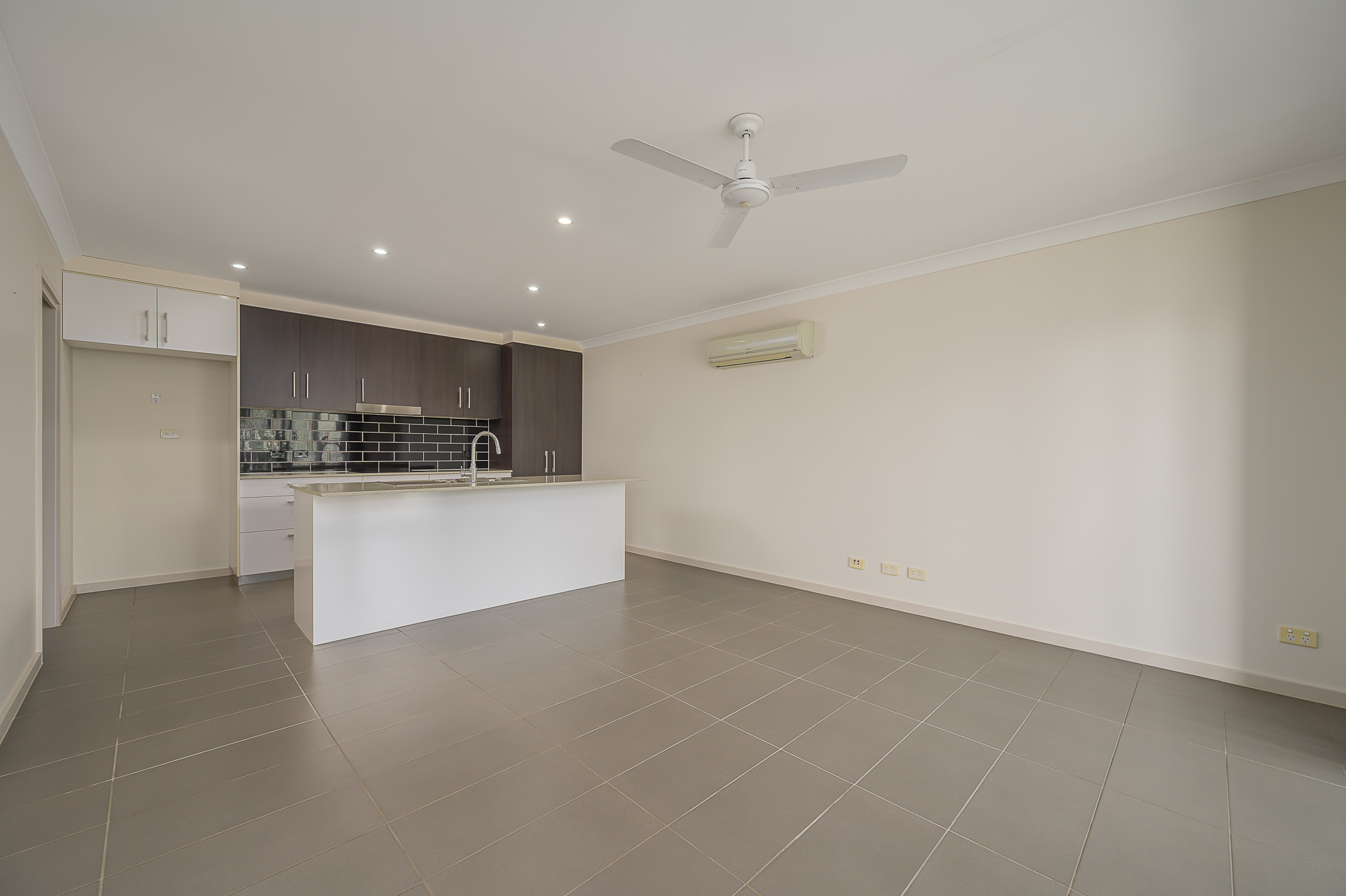 ALTO GLADSTONE UNIT 42 42 GLEN EDEN DR, GLEN EDEN QLD 4680, 0房, 0浴, House