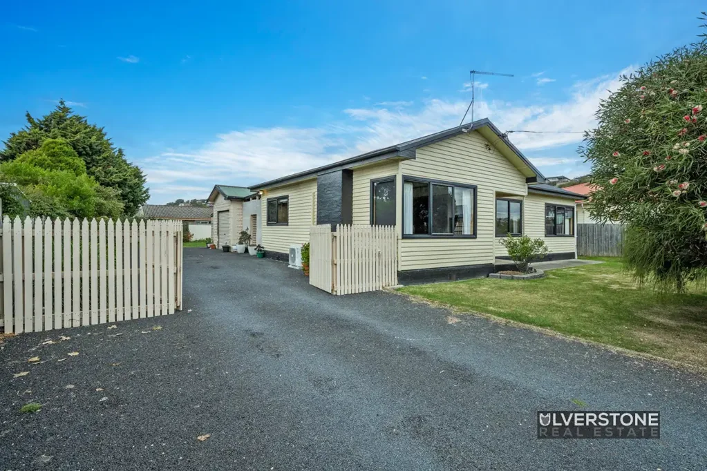 65 Tarleton St, East Devonport, TAS 7310