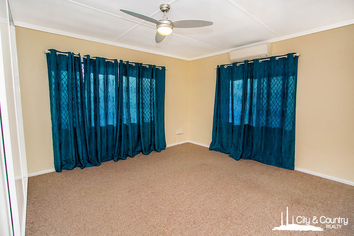 42 OPAL ST, HAPPY VALLEY QLD 4825, 0 rūma, 0 rūma horoi, House