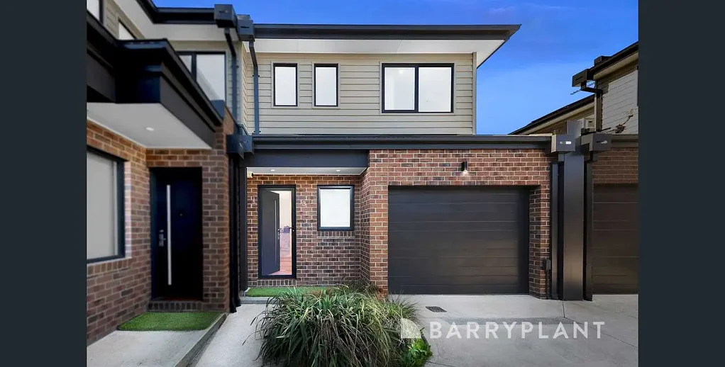 Modern Townhouse Living in a Prime Location