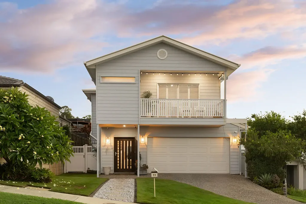 11 Sawyer Street, Spring Mountain, QLD 4300