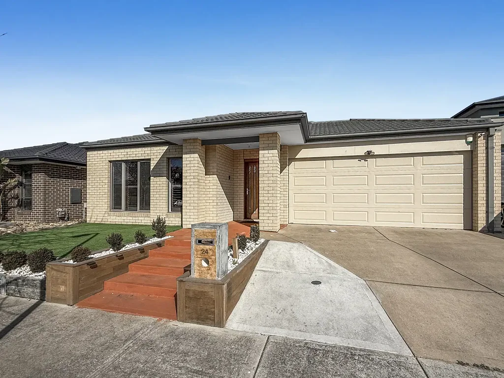 Modern Family Living in a Convenient Mickleham Location