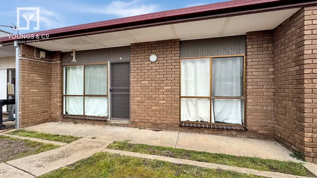 North Two bedroom unit with BIRS to all bedrooms.
