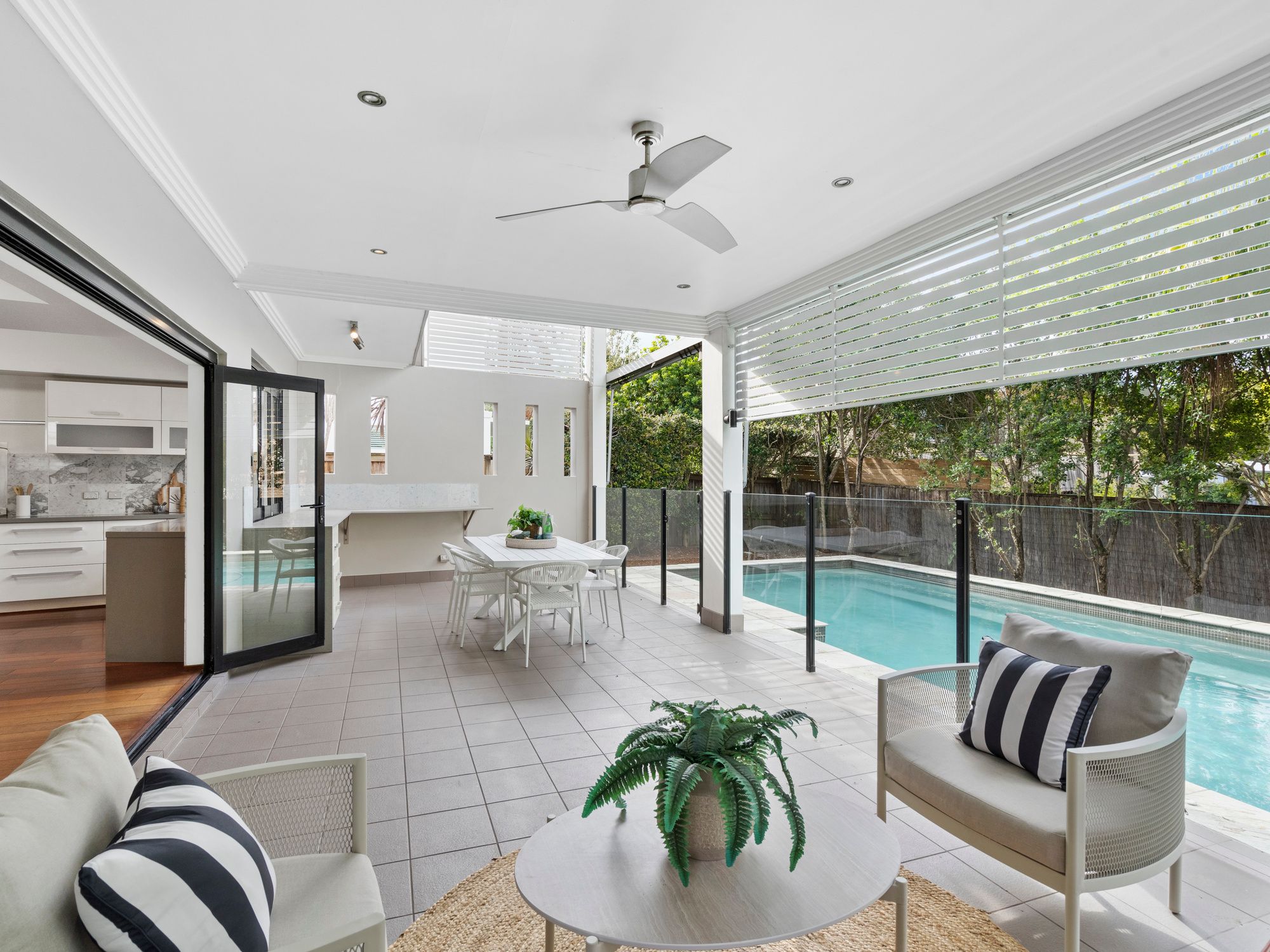 9 MILITARY CL, ANNERLEY QLD 4103, 0 chambres, 0 salles de bain, House