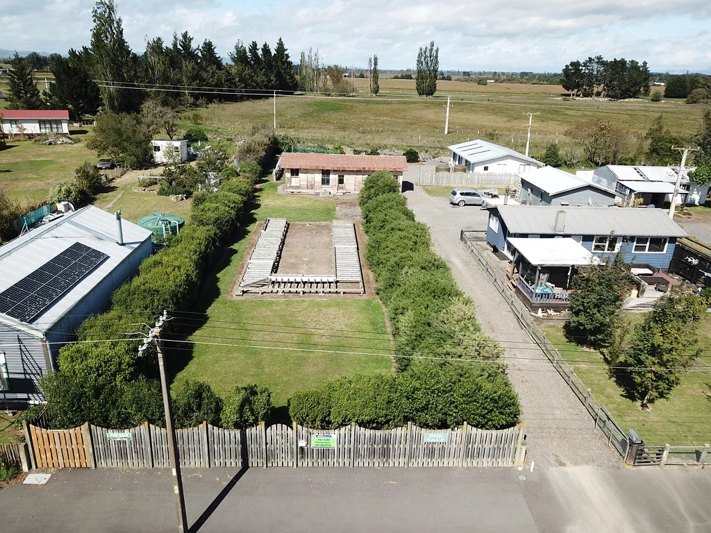 Ongaonga 1房  Rare Village Opportunity - Land, Batch, or Both