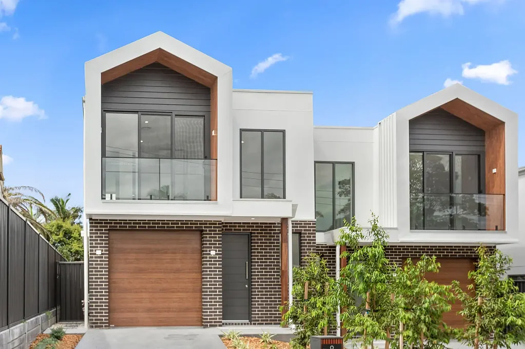 Keiraville 3Moenga Brand-New Torrens Title Duplex