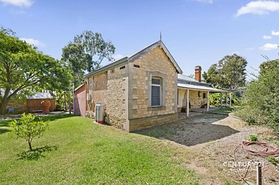 Iba Pa - 9 Station Road, Willunga, SA 5172