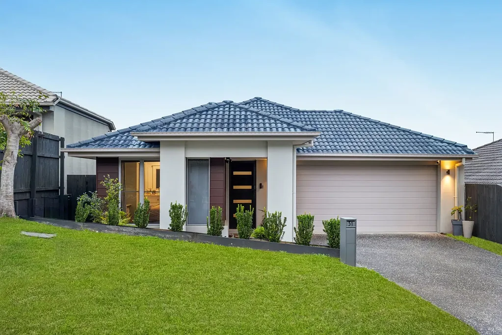 31 Sandover Circuit, Holmview, QLD 4207