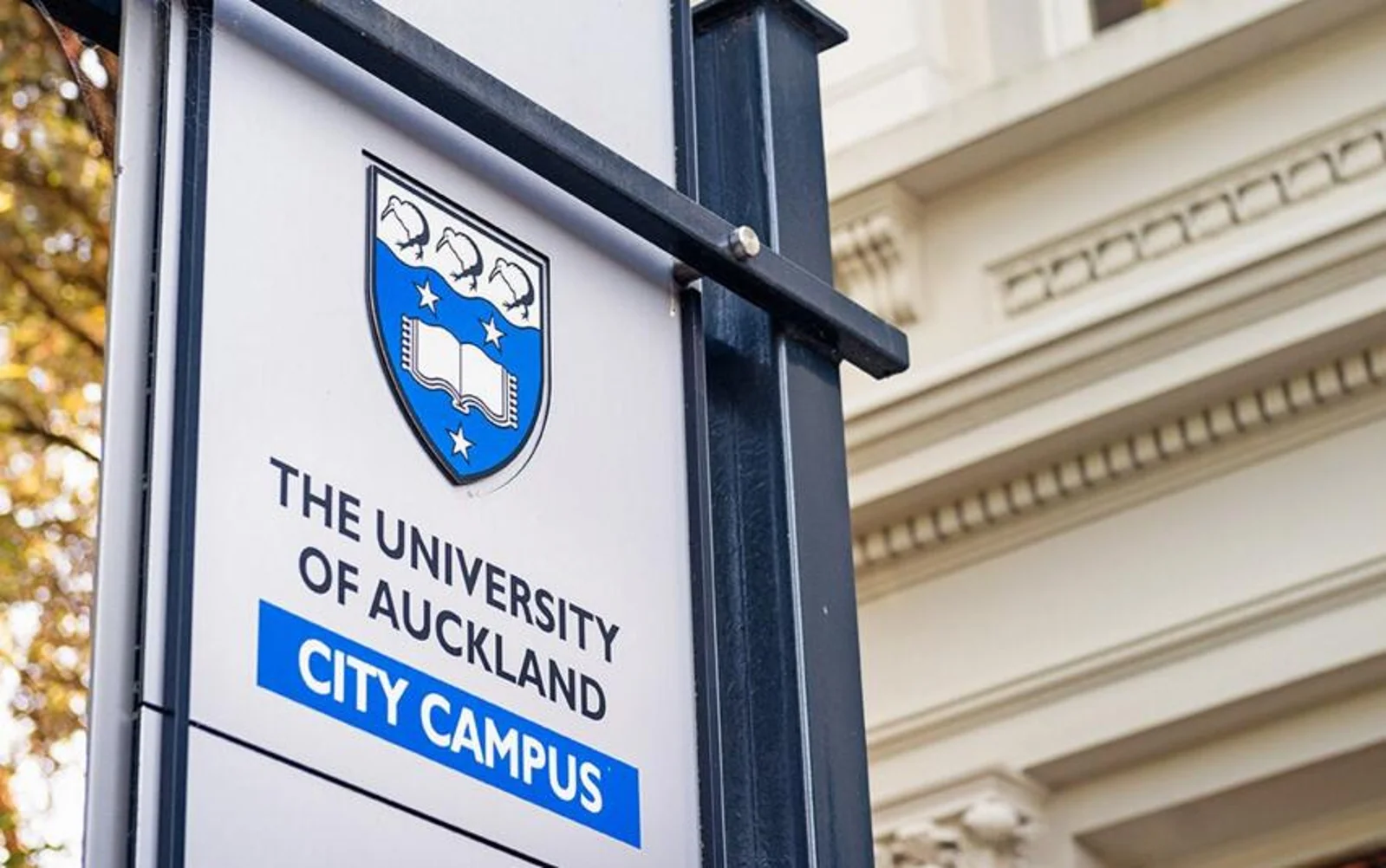 奥克兰大学校长Stuart McCutcheon教授对近期新西兰当地中文媒体报道的回应！