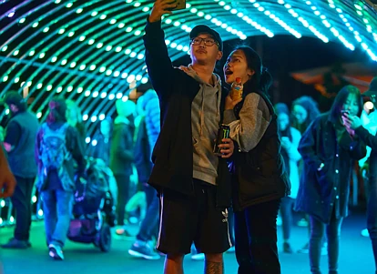 越夜越美丽：超梦幻灯光艺术展今晚亮相奥克兰