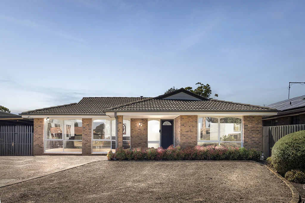 50 Mcewen Drive, Sunbury, VIC 3429