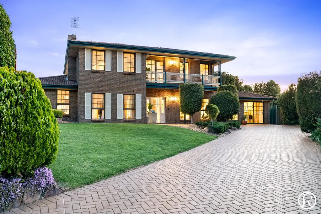 Pasadena 5房  Fall in Love with Space, Serenity and City Views - The Perfect Family Retreat Awaits