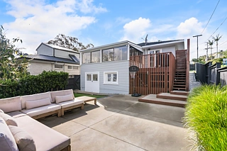 206 Beach Road, Campbells Bay, Campbells Bay, North Shore City