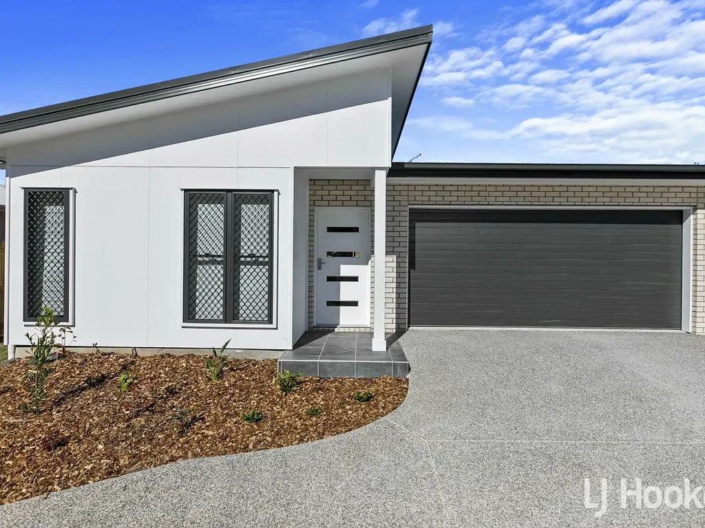Maryborough 3ਬੈੱਡਰੂਮ RARE UPMARKET DUPLEX – CENTRALLY LOCATED