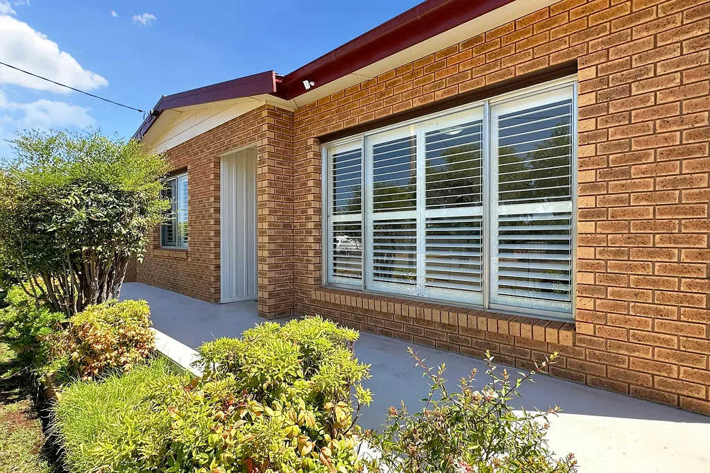27 Goold Street, Cobar, NSW 2835