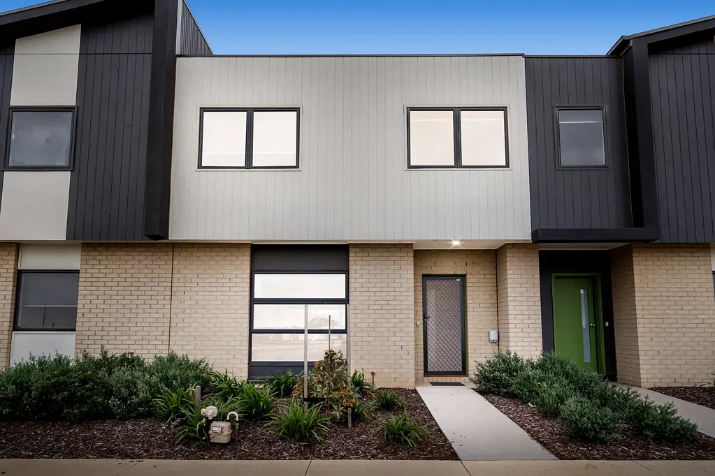5 Sheba Street, Deanside, VIC 3336