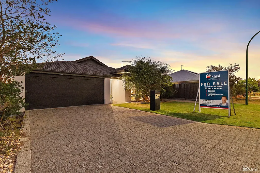 Byford 4Phòng ngủ UNDER OFFER BY TRAVIS GROGAN