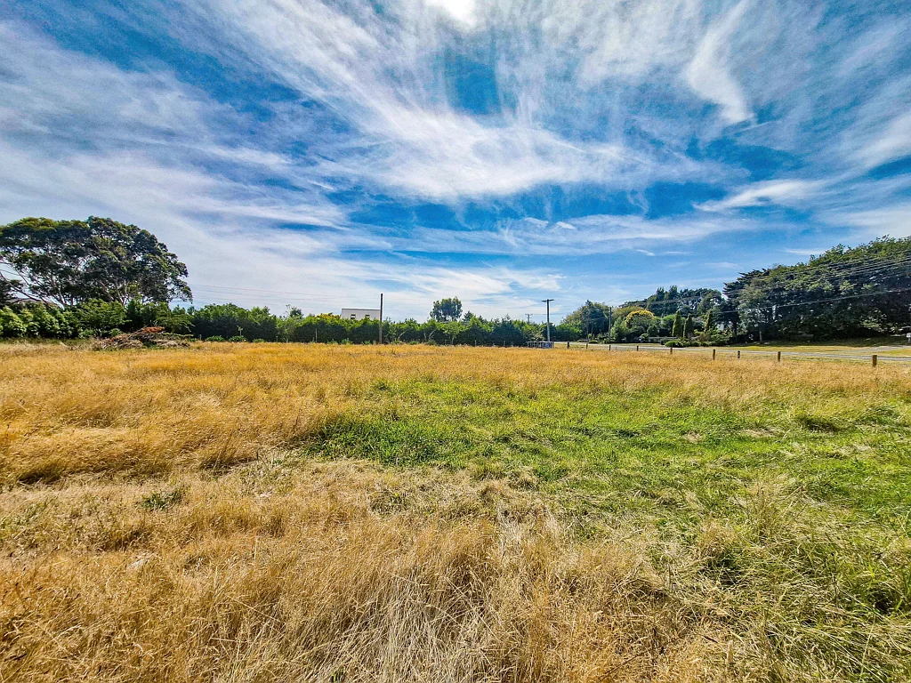 Foxton The Best of Both Worlds - Lifestyle & Convenience