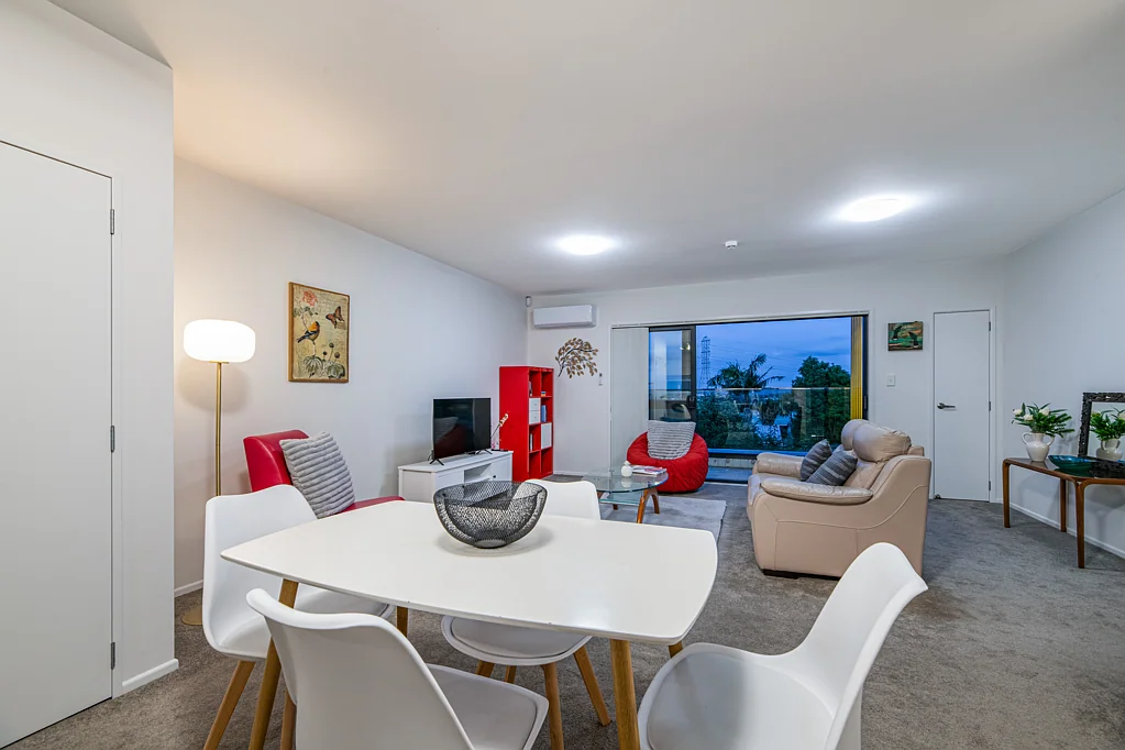 6/43B Waimumu Road, Massey, Waitakere City, Auckland