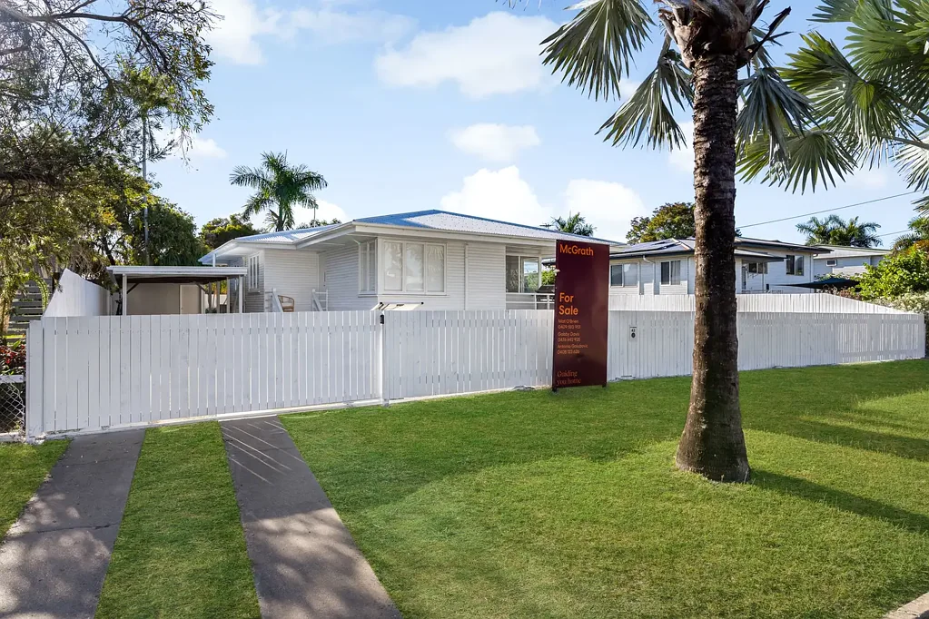 43 Menzies Street, Park Avenue, QLD 4701