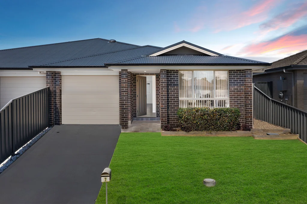 7 Salamander Road, Wadalba, NSW 2259