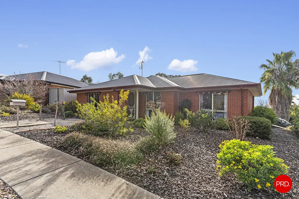 2A Irrabella Place, Kangaroo Flat, VIC 3555