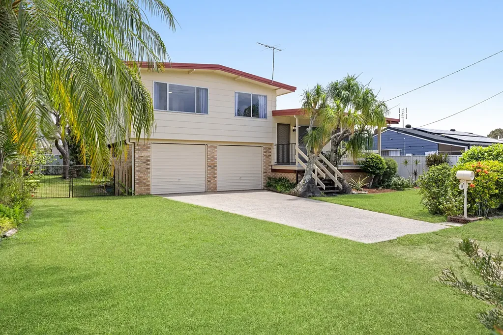 8 Trevor Street, Beachmere, QLD 4510