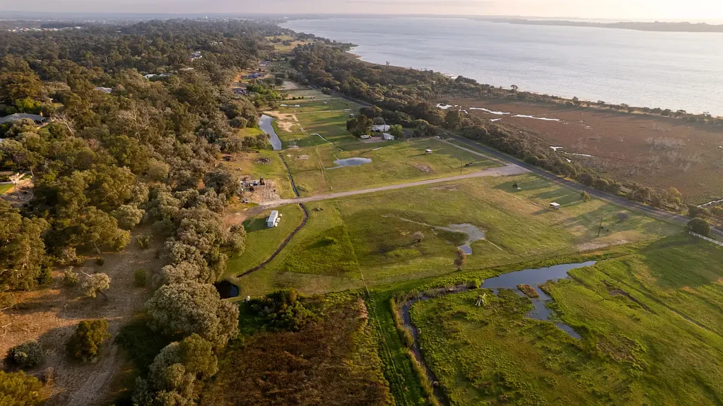320 Cathedral Avenue, Leschenault, WA 6233