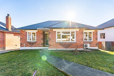 Highfield 3房  Solid Brick. Sunny Setting. Endless Potential.