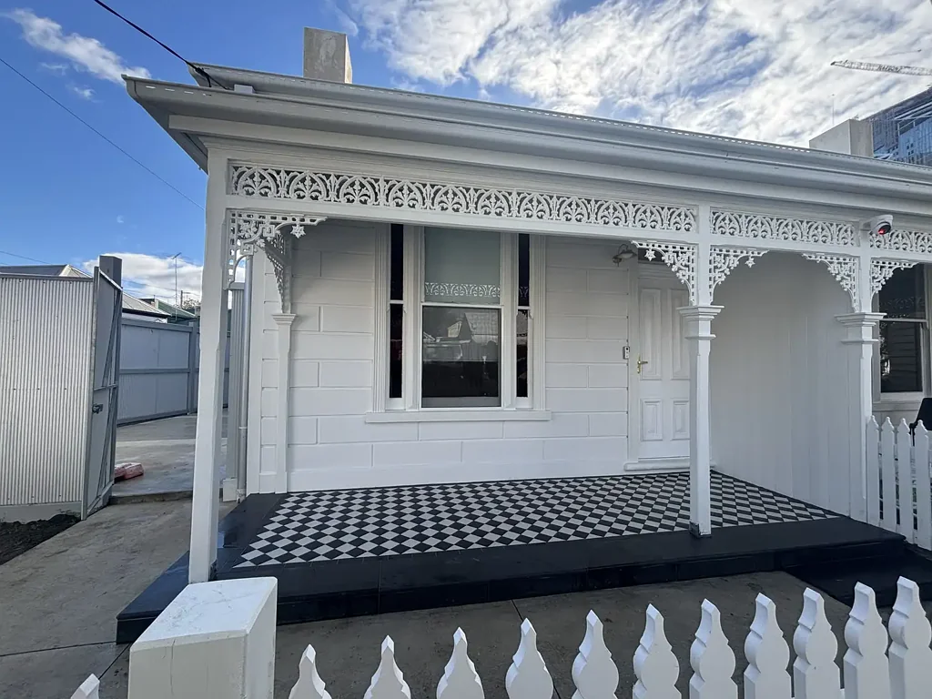 175 Heath Street, Port Melbourne, VIC 3207, 3 Bedrooms, 2 Bathrooms, House