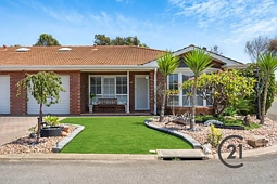 19/2 Island Drive, West Lakes