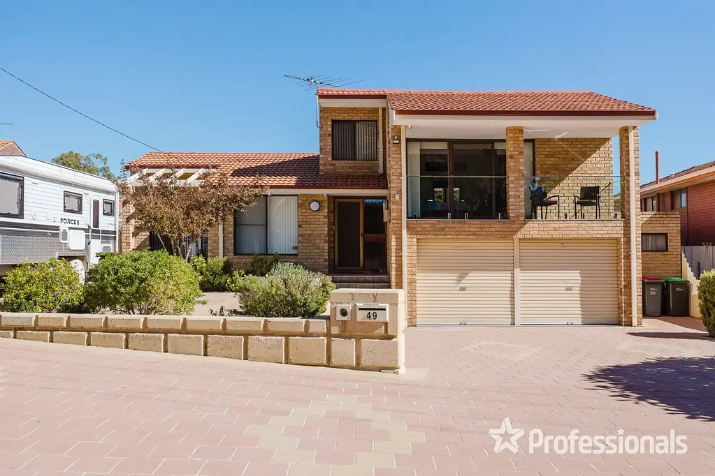 49 Capstone Way, Marangaroo, WA 6064