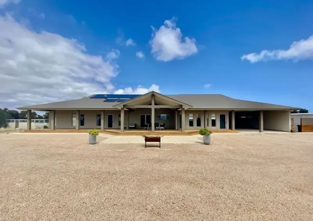 Streaky Bay 6कमरा Grand Lifestyle Property with Stunning Sea & Country Views
