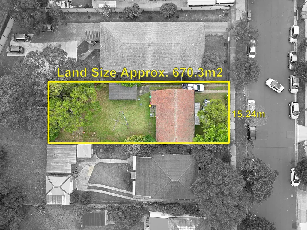 Wiley Park 3ਬੈੱਡਰੂਮ MUST BE SOLD - 670.3m2 | R3 ZONING | 850m TO STATION