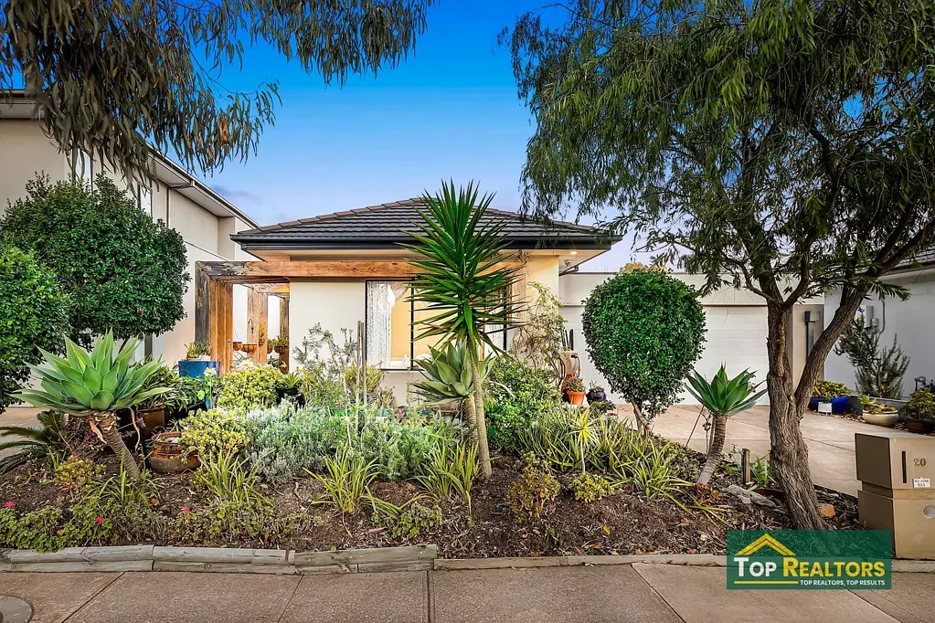 20 Half Moon Terrace, Point Cook, VIC 3030