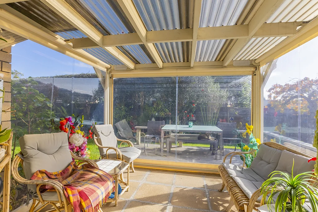 Paraparaumu 3 Bedroom Sun-Drenched and Secluded. The Perfect Location.