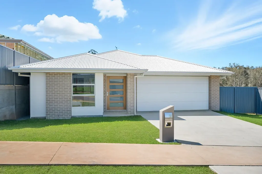 6 Riberry Road, Thrumster, NSW 2444