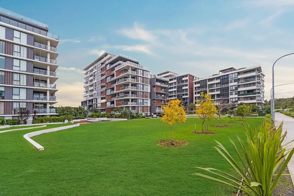 Modern Apartment Offering Comfort, Convenience & Lifestyle