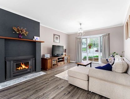 213 Simpson Street, Buninyong, VIC 3357, 4 slaapkamers, 1 badkamers, House